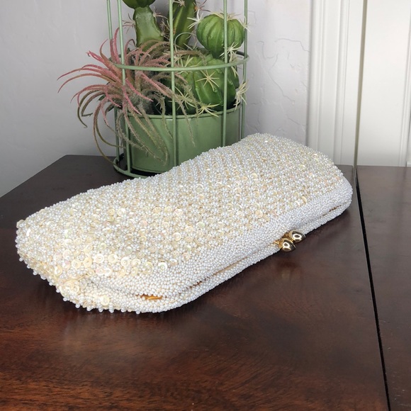 Iridescent Sequins & Seed Bead Crossbody /Clutch - Picture 5 of 12